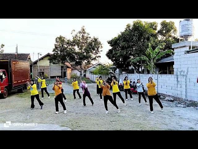 Bingo Line dance //Coreo Rita marsur //demo by Eka Aeroclub