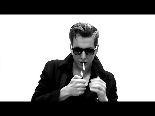 Marat Izmaylov - UAMODEL (Apple Star Films)