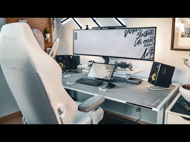 Building the Ultimate Desk Setup for 2025