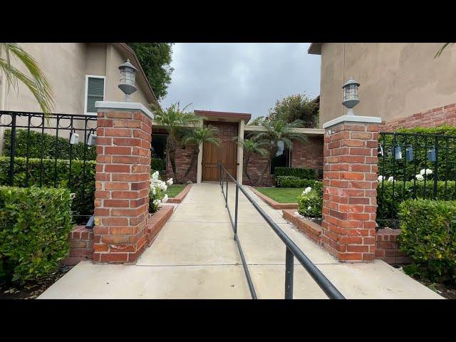 Apartment for Rent in Seal Beach 2BR/2BA by Seal Beach Property Management