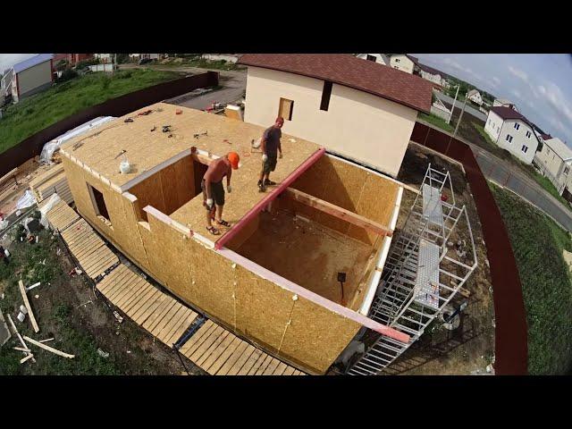 Сборка дома из СИП панелей. 17 рабочих дней за 4 минуты. SIP house 110m2 ready for 17 work days.