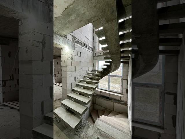 Самая парящая и необычная лестница #стройка #construction #лестницы #бетон #монолит #дизайн #дом
