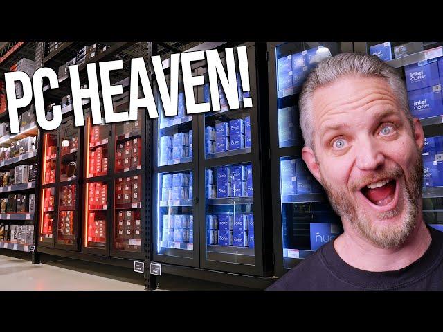 This is the BIGGEST PC Store in the USA! It's HUGE!