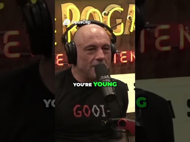 JOE ROGAN WARNS PEOPLE OF EASY $ MONEY $ | JRE Fan X