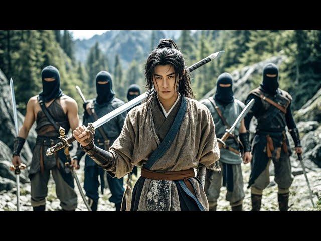 Kung Fu Movie: A shabby young man turns out to be an invincible swordmaster!