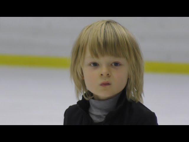 Evgeni Plushenko works with his junior group of athletes, part 1 (camera focus on Sasha Plushenko)