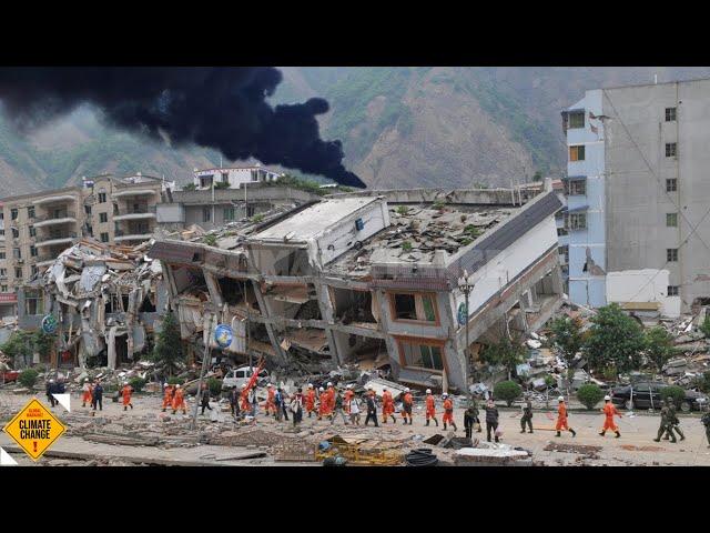 CHINA COLLAPSES: HORRIFIC LANDSLIDE,ROCKS FALL ON ARTILLERY WAREHOUSE CAUSING EXPLOSION,5 PEOPLE DIE