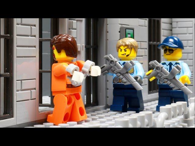 Lego Prison Break - Escape Part 2