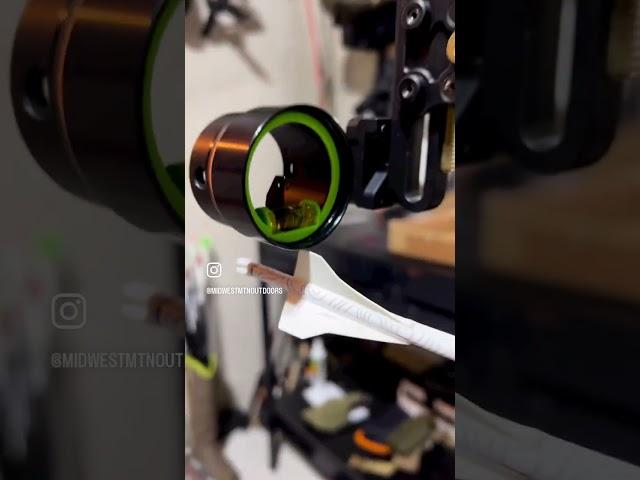 Checking Maximum Distance Vane Clearance #archery #bowhunting #3darchery