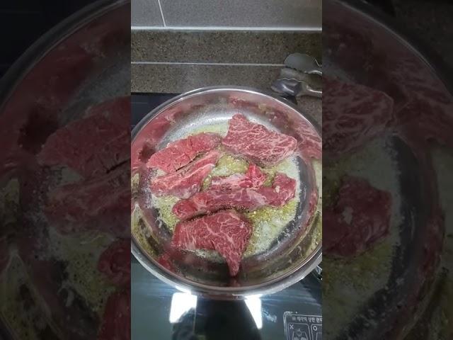 로제네 키친 | 스테이크 | 로제생일 Rose Kitchen Steak Golden Retriever Rose 