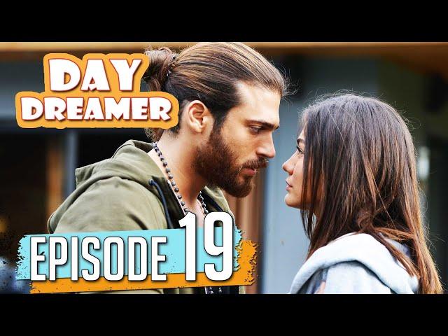 Pehla Panchi | Day Dreamer in Hindi Dubbed Full Episode 19 | Erkenci Kus