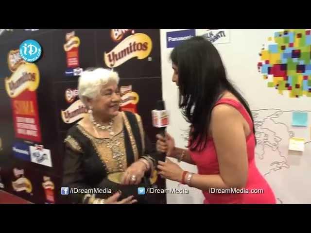 Saloni, Showkar Janaki, Charmi@SIIMA 2013 Curtain Raiser Event Part 2