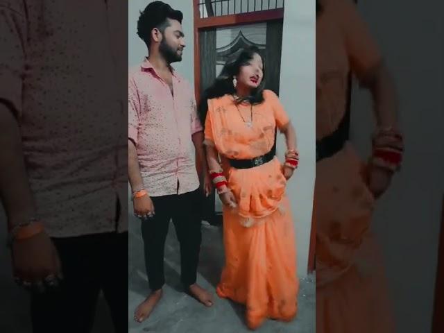 Poonam chandra sultanpur हे राजा हमके बनारस घुमाई दा 