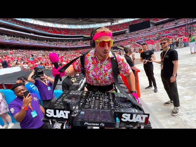 Mobile DJ Sneaks Backstage at Wembley