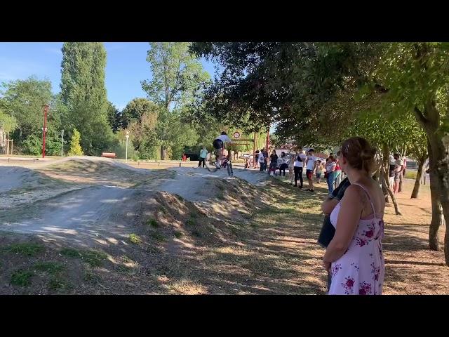 Pumptrack sesh in Buzancais