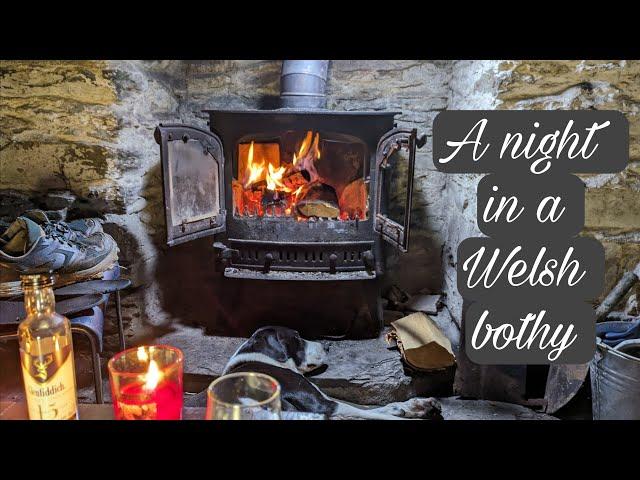 A night in Lluest Cwm Bach Bothy | Elan Valley