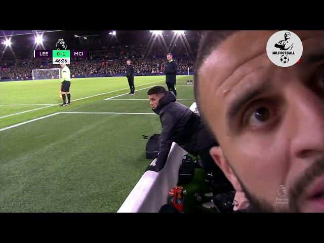 Kyle Walker messing with the camera from the City bench (FUNNY)