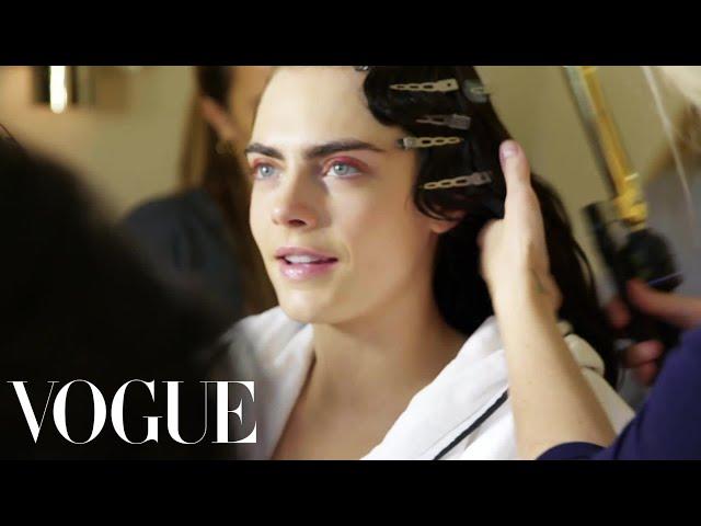 Cara Delevingne Gets Ready for the Met Gala | Vogue