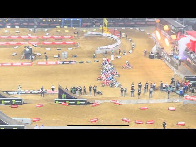 450 main event 1 Supercross Paris 2024