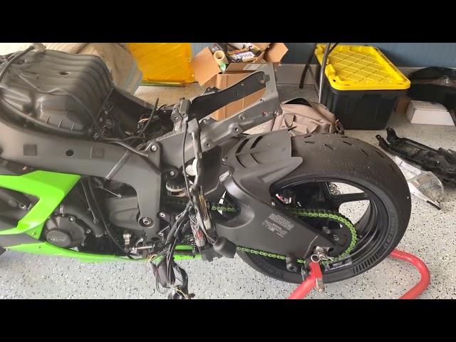 Ninja Zx6R Crash Rebuild Part 1