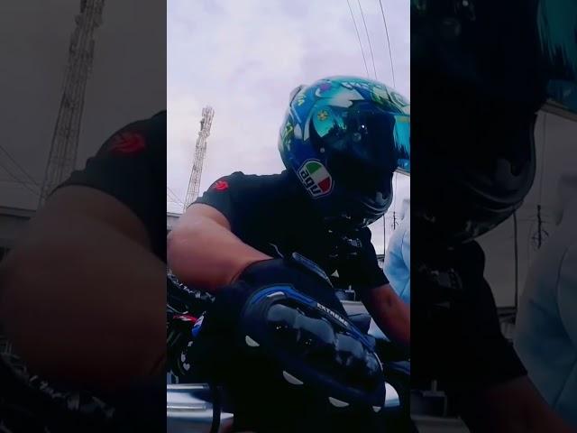 nyored santuy#shorts #shortvideo #videoshorts #tiding #youtubeshorts #motovlog #r15v2 #r15 #yamaha