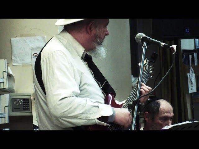 Professor Levy Rabbi David Orbach play Klezmer אהרון רזאל דוד אורבך