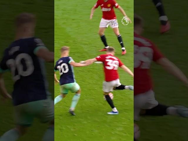 Last-minute McTominay double saves Man Utd