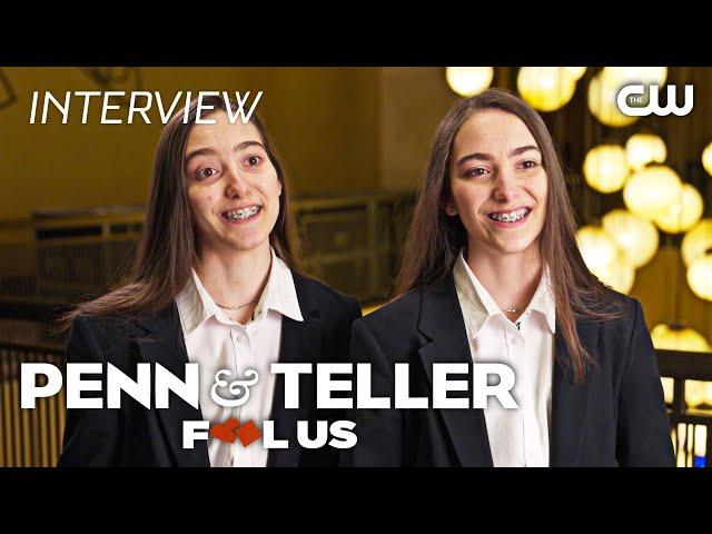 Sasha and Poppy - The Van Hargen Twins | Penn & Teller: Fool Us | The CW