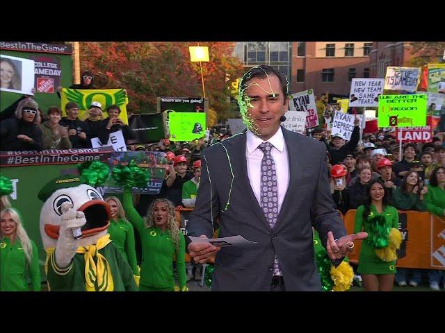 SHIRTLESS MCAFEE WAS SUMMONED!  BEST OF The Oregon Duck & Brutus on College GameDay