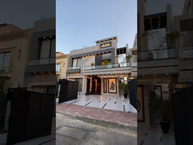 10 Marla Modern Design House For Sale In Bahria Town Lahore