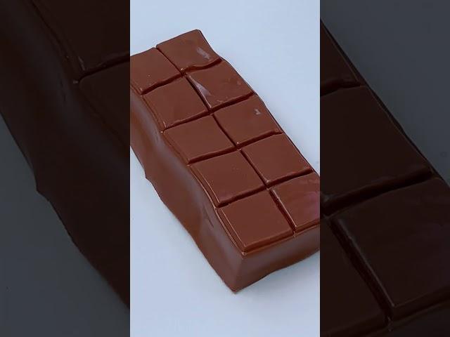 FUFUSQUISHY ASMRDubai Chocolate
