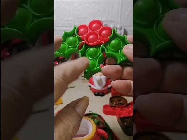 BINGE-ASMR CHRISTMAS SQUISHY POP IT TOY 10 #fidgettoys #christmasmistletoe #binge