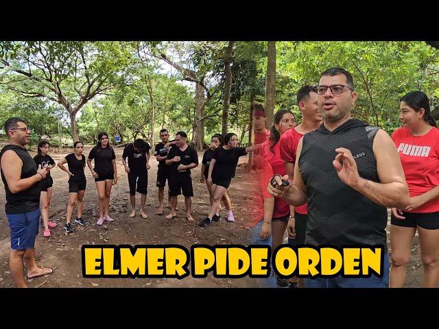 Elmer no puede controlar a estos muchachos y se están revelando.