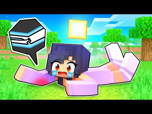 Aphmau BROKE Her ARM In Minecraft!