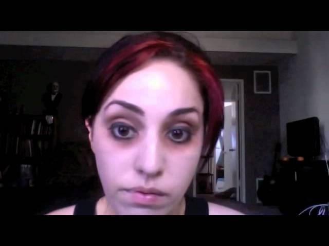 How to do heroin chic makeup look like Courtney Love, Brody Dalle, Gerard Way