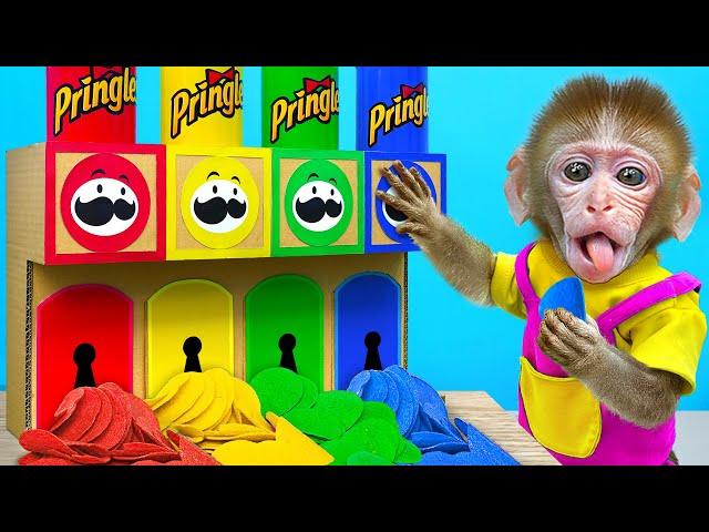 KiKi Monkey play Magic Challenge to take Colorful Pringles and eat with Duckling | KUDO ANIMAL KIKI