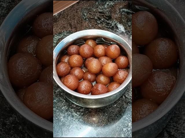 குண்டு குண்டு குலாப் ஜாமுன்Tips for perfect jamun#shorts#shortsfeed#diwalisweet#trending#viral#yt