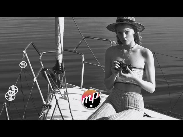 CRi - Runaway (MusicPort 2020 Original Mix) GloriaMusic