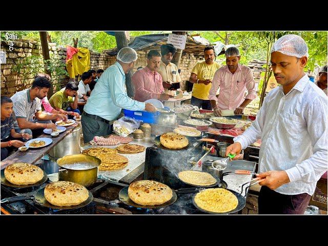 30/- मे Gentleman Nashta | HEAVY Weight Desi Ghee Parathe | Street Food India