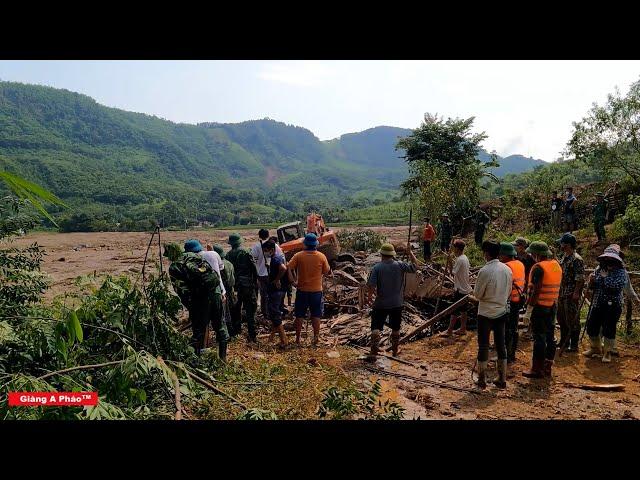 Thương tâm tại làng Nủ: Lực lượng cứu hộ phát hiện một chiếc đầu