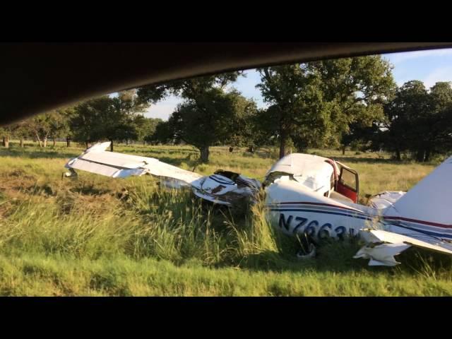 TWIN COMANCHE CRASH