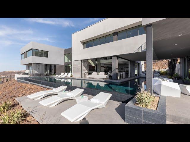 Inside a $16,000,000 Las Vegas MANSION with Amazing Las Vegas Strip Views!