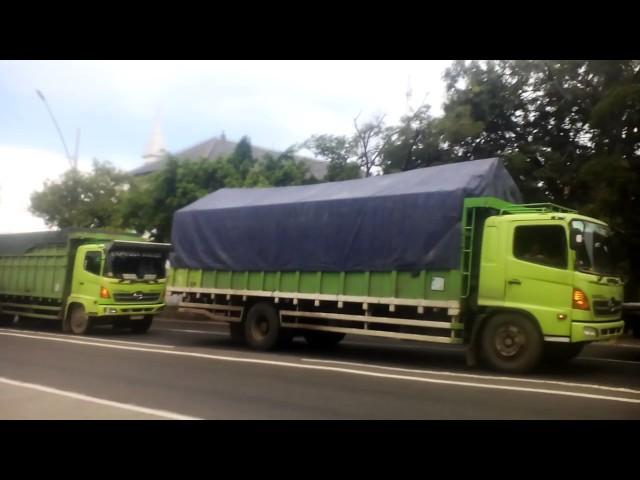 Truck vs Bus Nusantara dan Bejeu