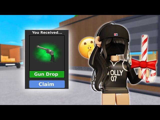 I TRICKED EVERYONE WITH A NEW OP FAKE GUN... (Murder Mystery 2)