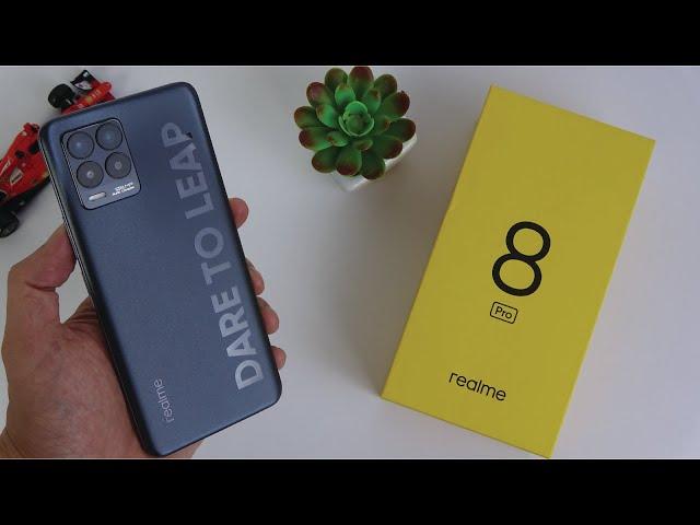 Realme 8 Pro Unboxing | Hands-On, Design, Fingerprint, Gaming Test, Camera Test