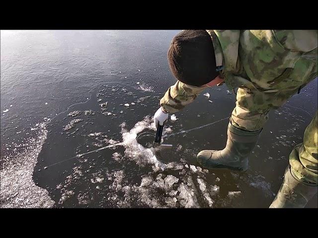 Клевое место д.Савельево.Ледовая обстановка на третьем секторе.