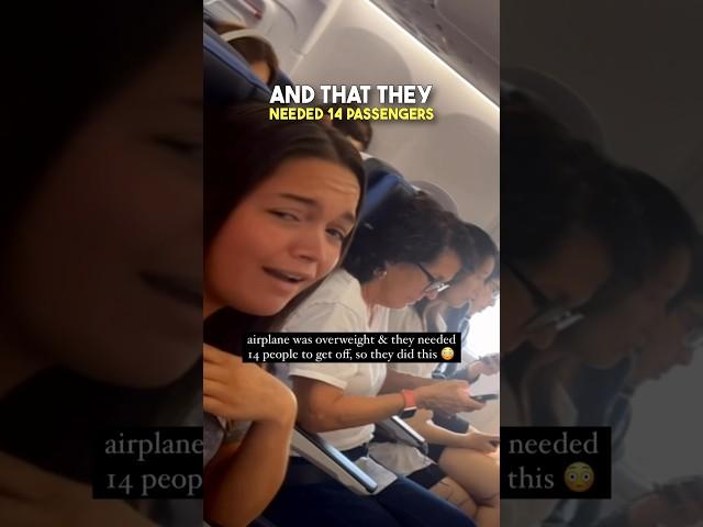 This airplane kicked off 14 passengers 