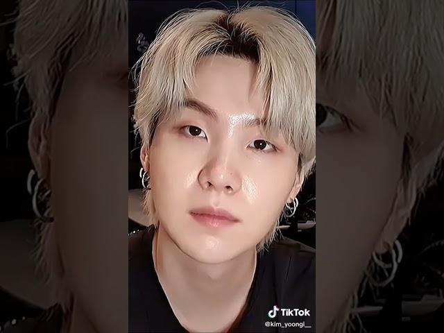 #bts #minyoongi #btsarmy #BTS #бтс #юнги #шуга #р_е_к_о_м_и_н_д_а_ц_и_и #мило #взгляд