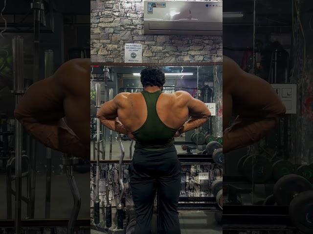 Back  #bodybuilding #gym #gymlover #gymmotivation #shorts #shortvideo  #नय