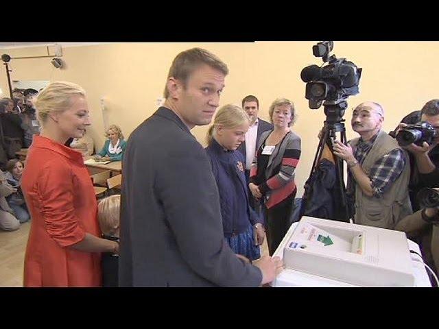 Polls open in Moscow mayoral elections